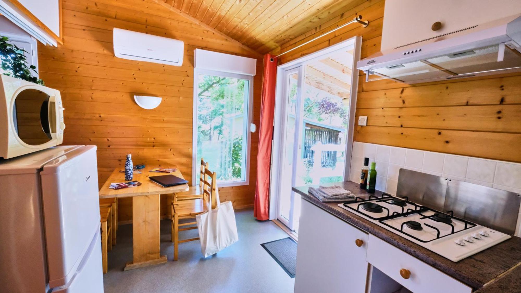 Camping Le Couriou Recoubeau-Jansac Zewnętrze zdjęcie