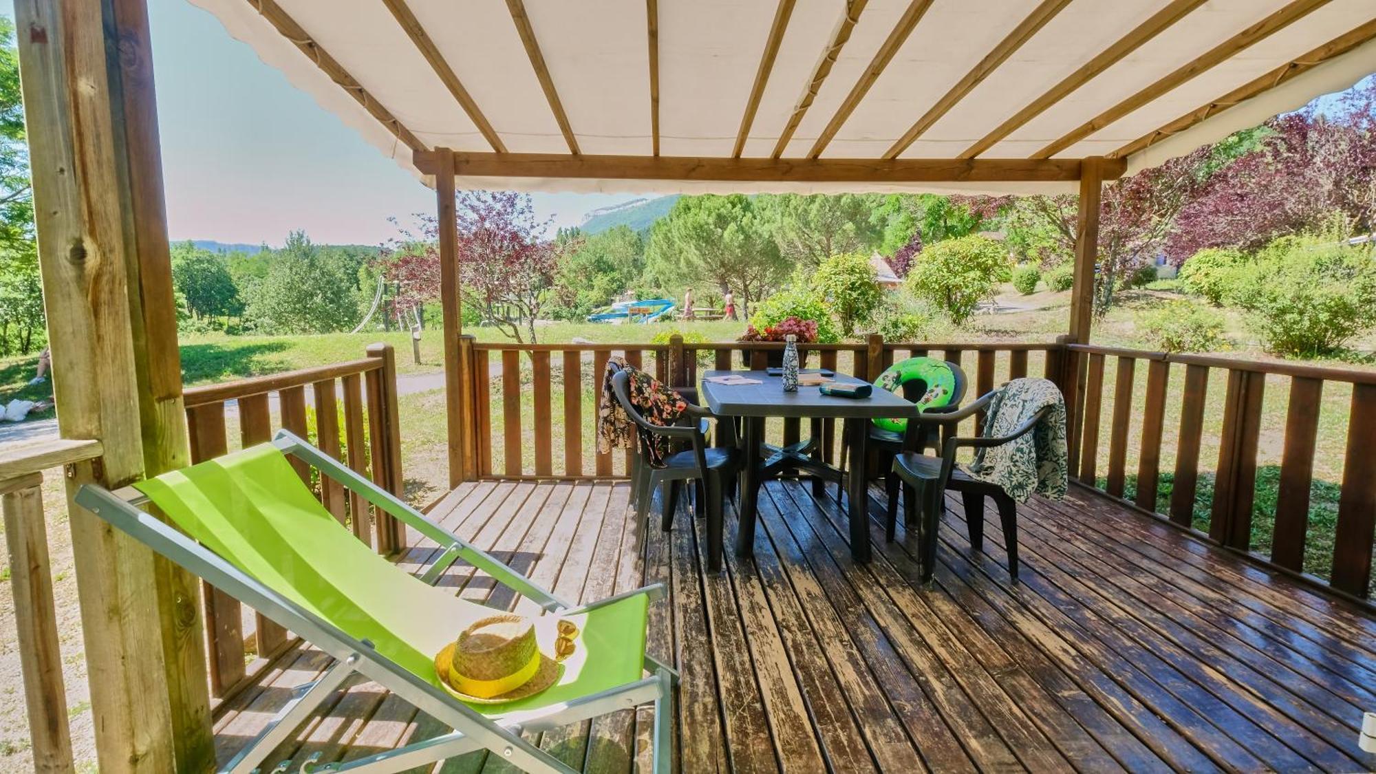 Camping Le Couriou Recoubeau-Jansac Zewnętrze zdjęcie