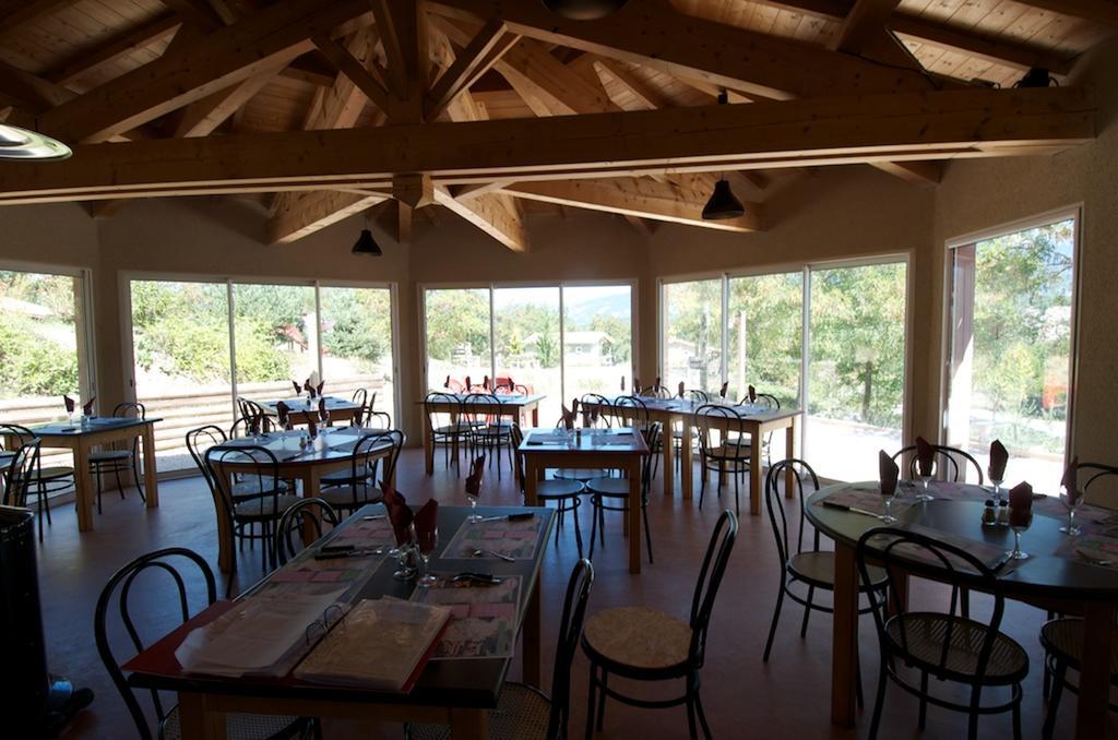 Camping Le Couriou Recoubeau-Jansac Zewnętrze zdjęcie